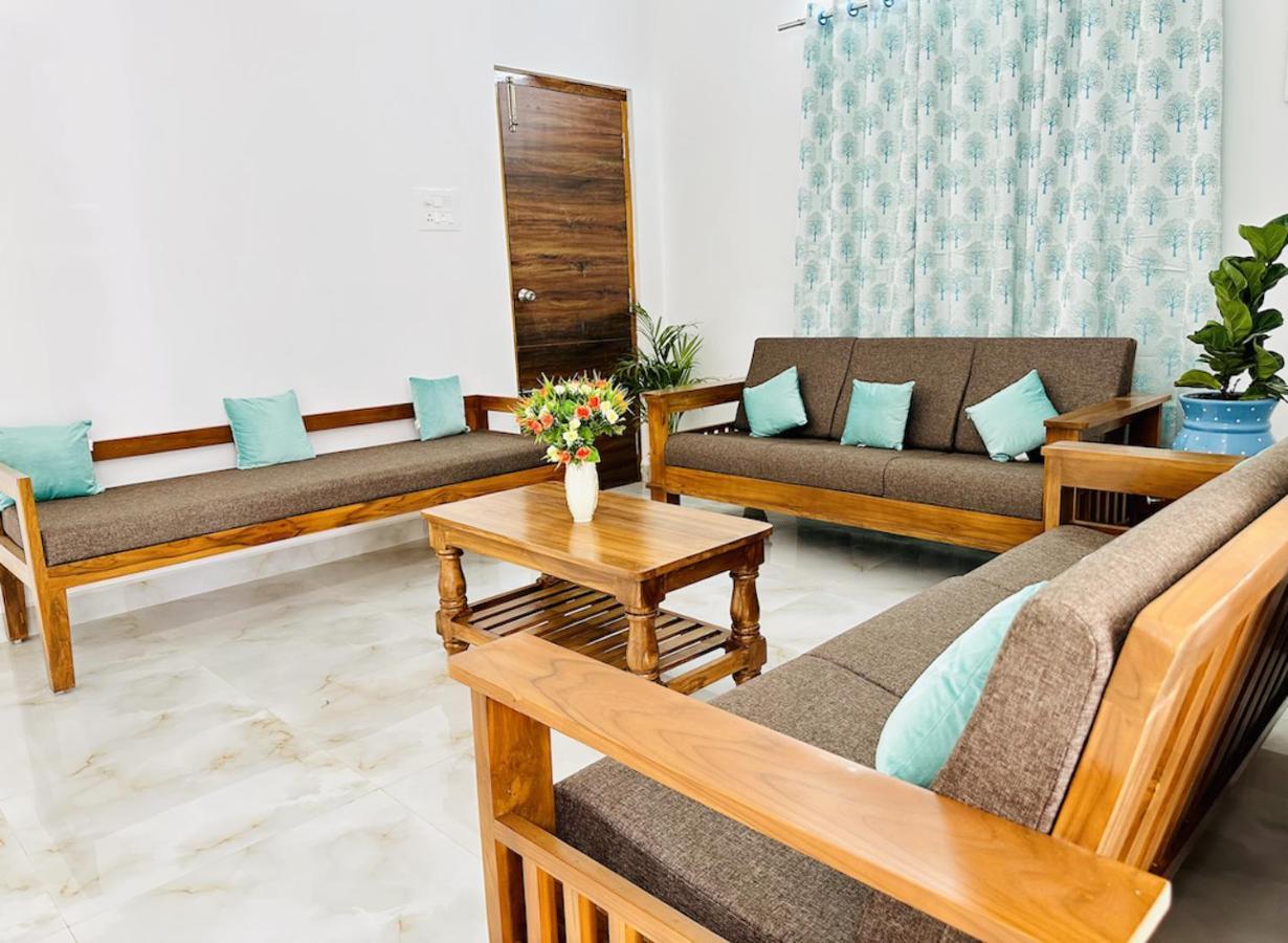 Tirupati Homestay - Shilparamam - Luxury Ac Apartments By Stayflexi - Fast Wifi, Kitchen, Android Tv - Walk To Ps4 Pure Veg Restaurant - Easy Access To Airport, Railway Station And To All Temples Екстер'єр фото